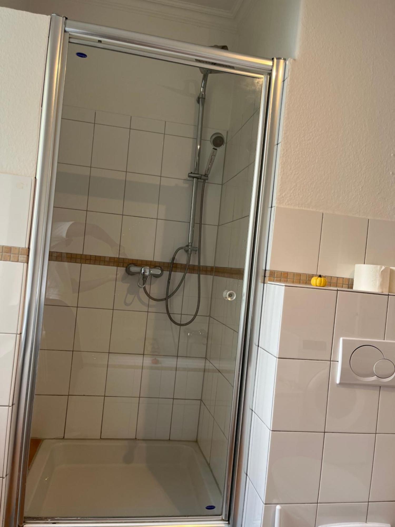 Doppelzimmer Mit Terrasse In Privatem Zuhause Lubeck Exterior photo